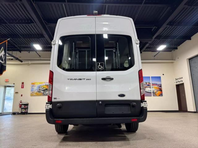 Photo of 2015 Oxford White Ford Transit-350
