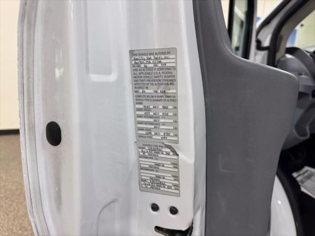 Photo of 2015 Oxford White Ford Transit-350