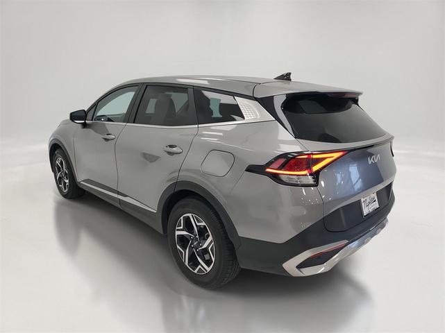 Photo of 2023 Steel Gray Kia Sportage