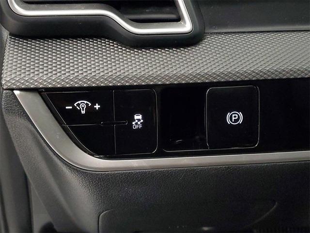 Photo of 2023 Steel Gray Kia Sportage