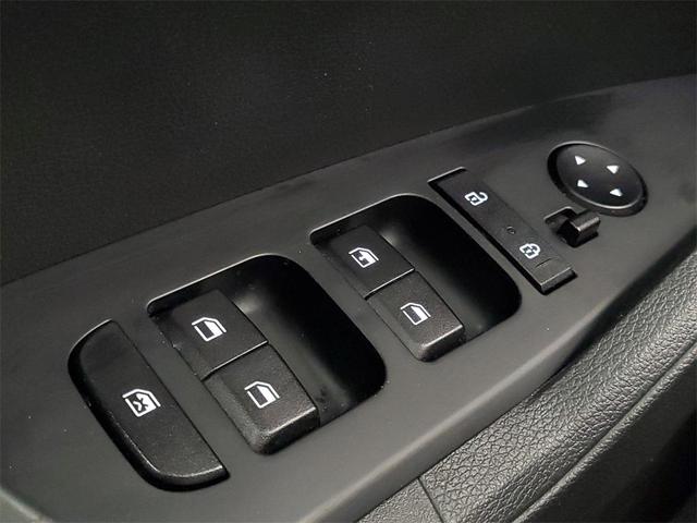 Photo of 2023 Steel Gray Kia Sportage