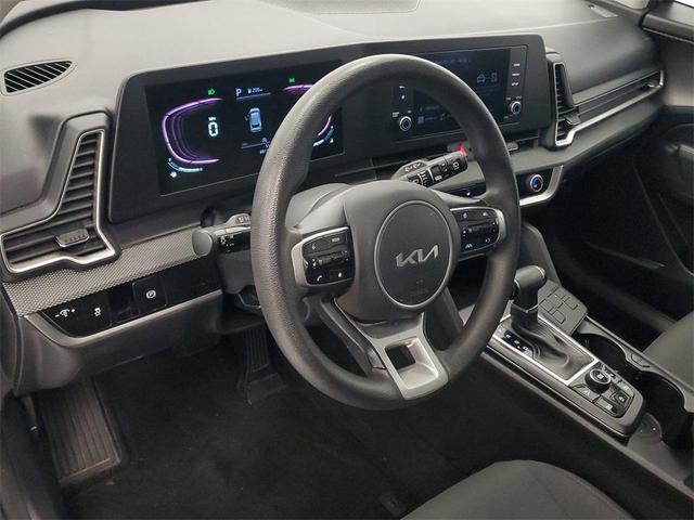 Photo of 2023 Steel Gray Kia Sportage