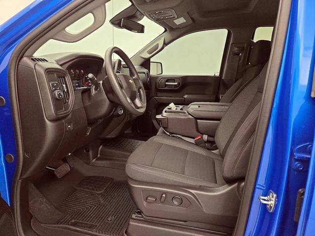 Photo of 2025 Blue Chevrolet Silverado 1500