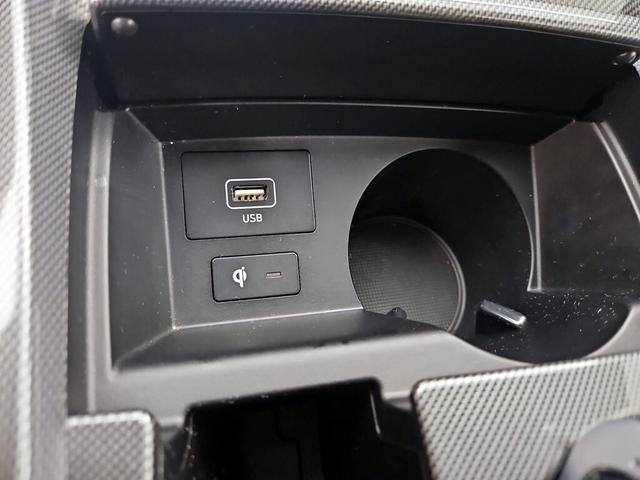 Photo of 2023 Gray Hyundai SANTA FE