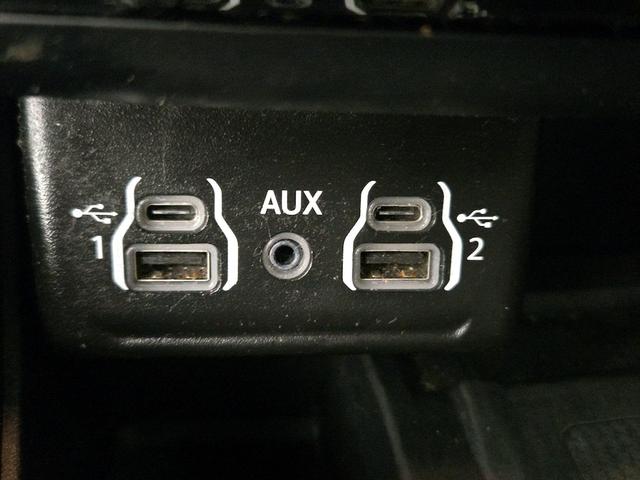 Photo of 2023 Black Dodge Durango