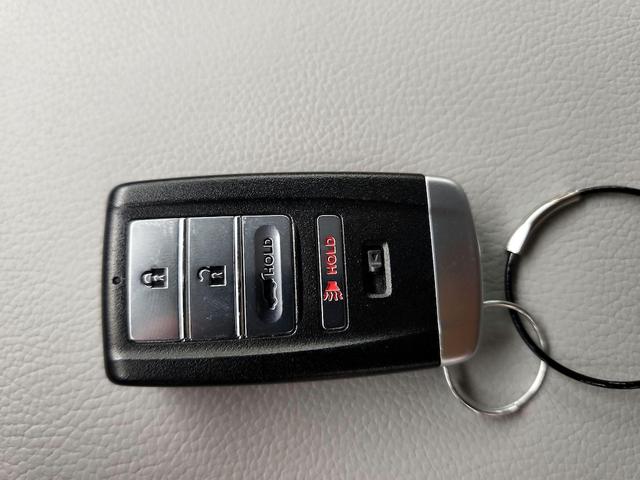Photo of 2018 Gray Acura RDX