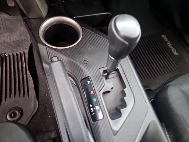Photo of 2015 Black Toyota RAV4