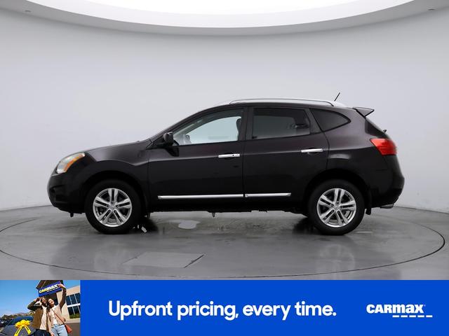 Photo of 2013 Black Nissan Rogue