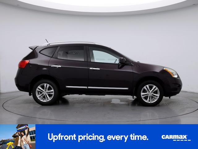 Photo of 2013 Black Nissan Rogue