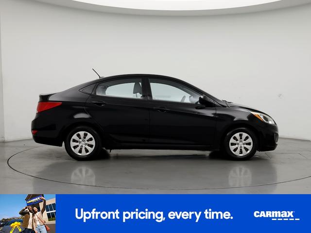 Photo of 2016 Black Hyundai Accent