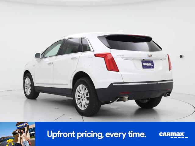 Photo of 2018 White Cadillac XT5