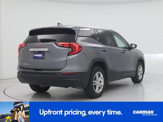 Photo of 2018 Gray GMC Terrain