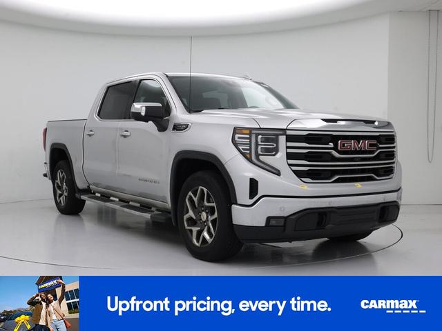 Photo of 2022 Silver GMC Sierra 1500