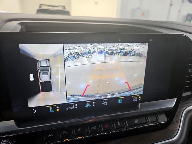 Photo of 2022 Silver GMC Sierra 1500
