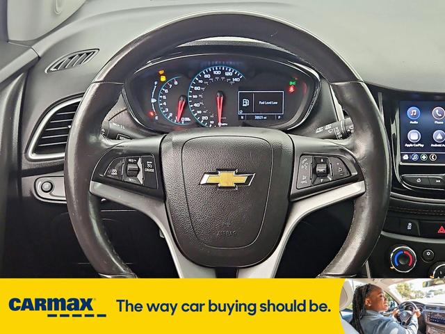 Photo of 2022 Black Chevrolet Trax