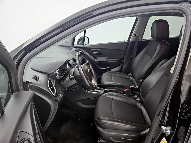 Photo of 2022 Black Chevrolet Trax