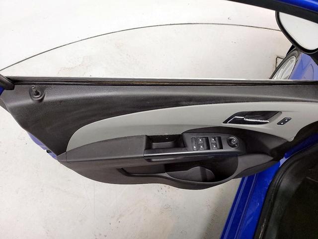 Photo of 2017 Blue Chevrolet Sonic