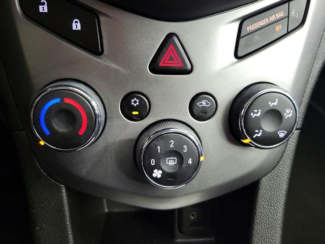 Photo of 2017 Blue Chevrolet Sonic