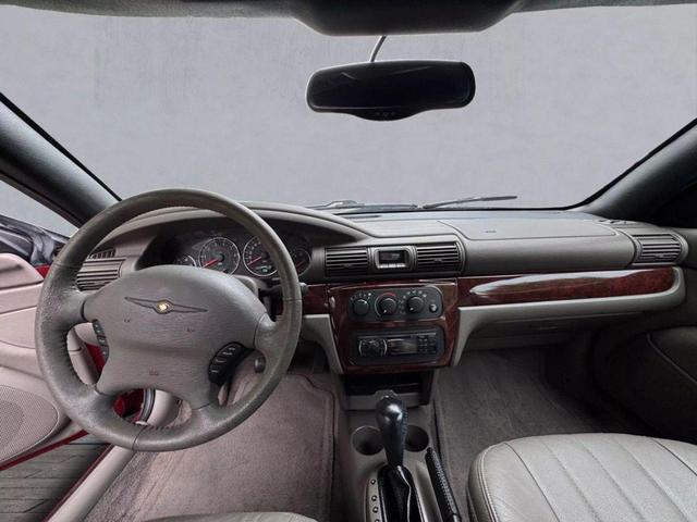 Photo of 2002 Red Chrysler Sebring