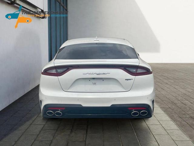 Photo of 2020 Snow White Pearl Kia Stinger
