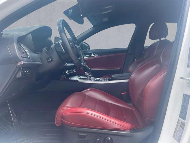 Photo of 2020 Snow White Pearl Kia Stinger