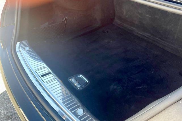 Photo of 2015 Black Mercedes-Benz S-Class