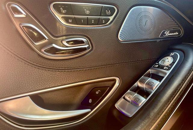 Photo of 2015 Black Mercedes-Benz S-Class