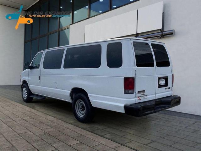 Photo of 2012 Oxford White Ford E350 Super Duty