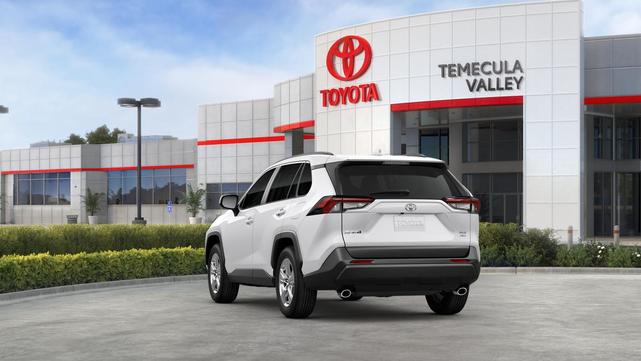 Photo of 2025 Ice Cap Toyota RAV4