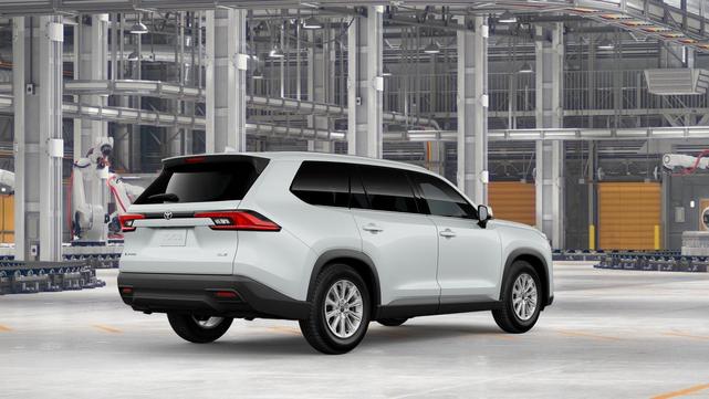 Photo of 2026 White Toyota Grand Highlander Hybrid