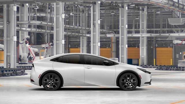 Photo of 2026 White Toyota Prius