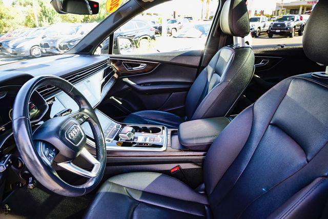 Photo of 2021 Black Audi Q7