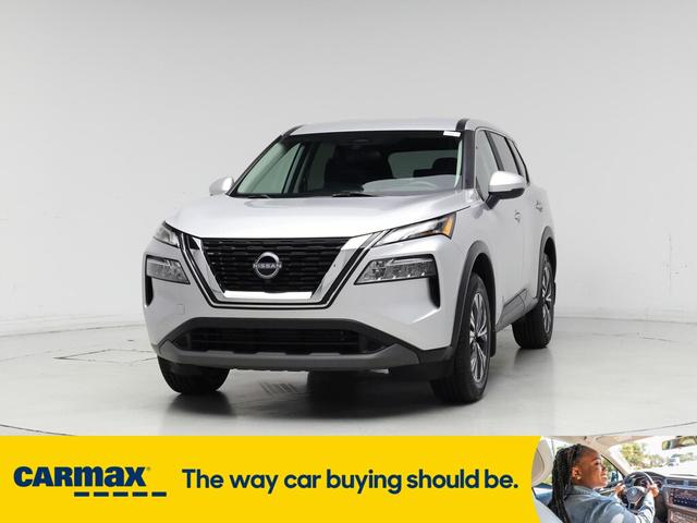 Photo of 2023 Gray Nissan Rogue