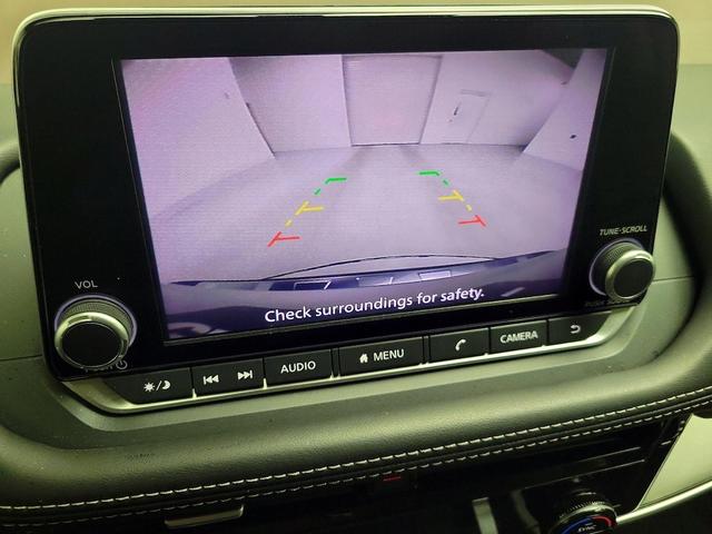 Photo of 2023 Gray Nissan Rogue