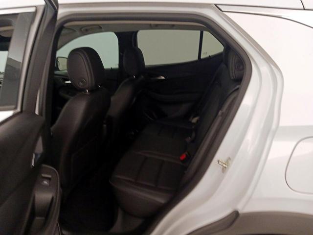 Photo of 2020 White Buick Encore GX