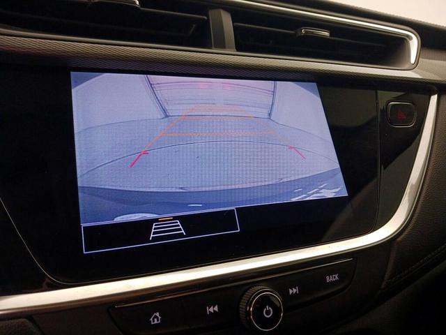 Photo of 2020 White Buick Encore GX