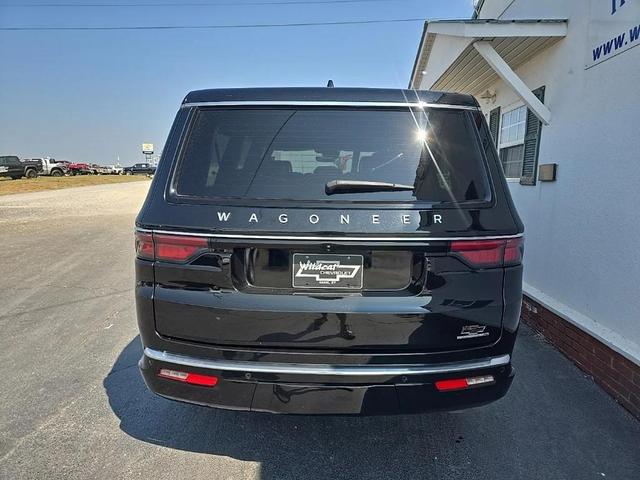 Photo of 2024 Diamond Black Crystal Pearlcoat Jeep Wagoneer L