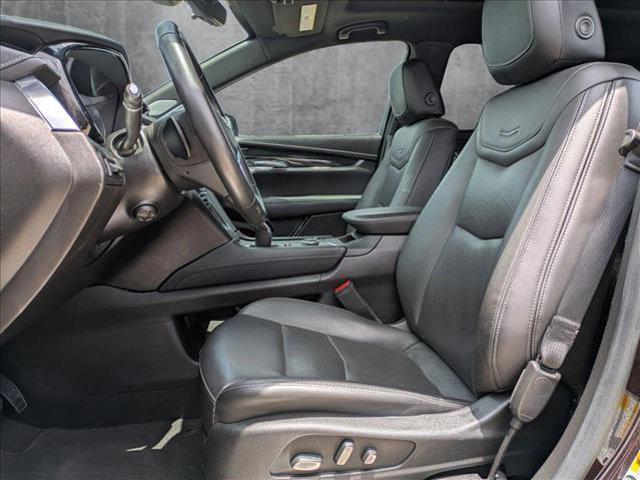 Photo of 2021 Garnet Metallic Cadillac XT5