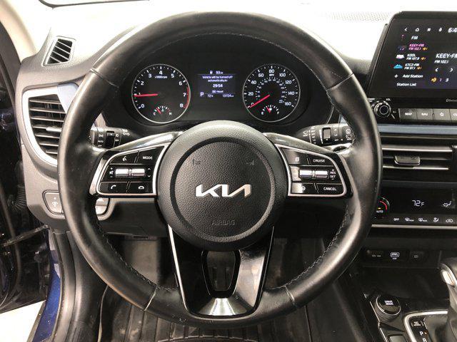 Photo of 2023 Dark Ocean Blue/White Roof Kia Seltos