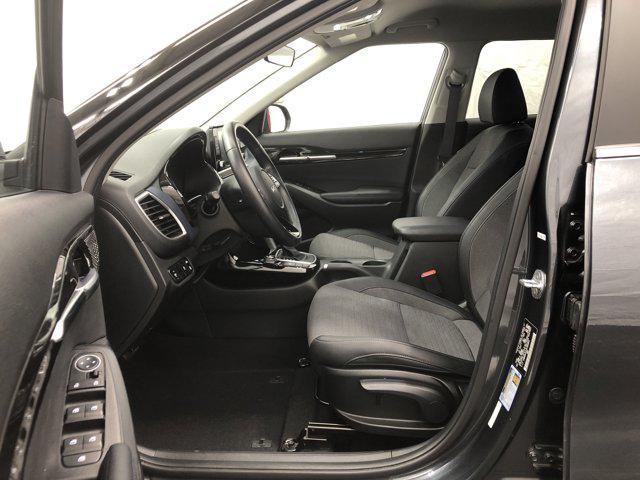 Photo of 2023 Gravity Gray Kia Seltos