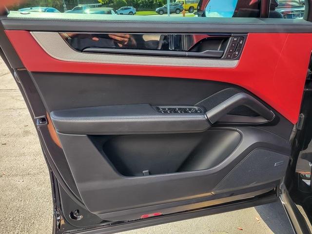 Photo of 2024 Black Porsche Cayenne