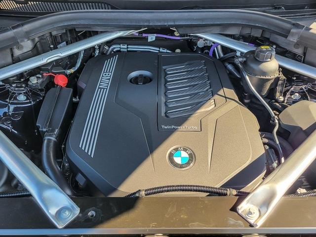 Photo of 2023 Carbon Black Metallic BMW X6