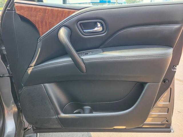 Photo of 2018 Graphite Shadow INFINITI QX80