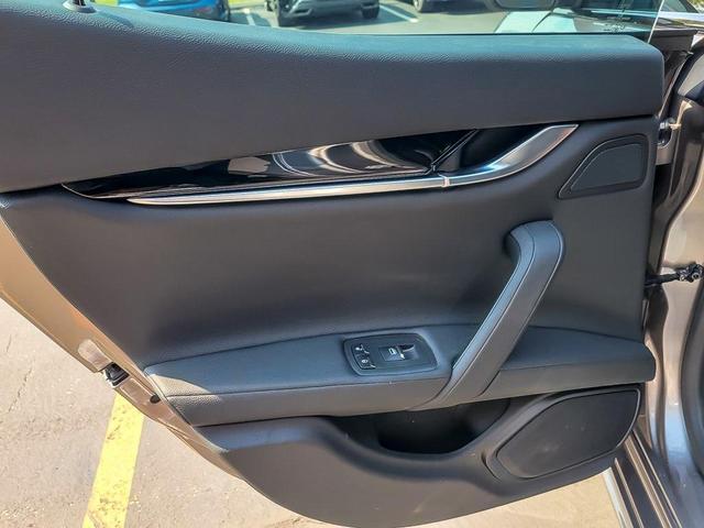 Photo of 2022 Gray Maserati Ghibli