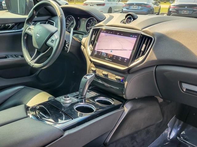 Photo of 2022 Gray Maserati Ghibli