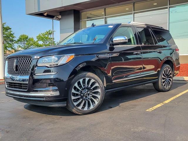 2022 Lincoln Navigator