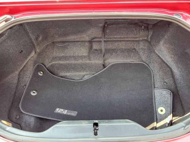Photo of 2017 Rosso FIAT 124 Spider