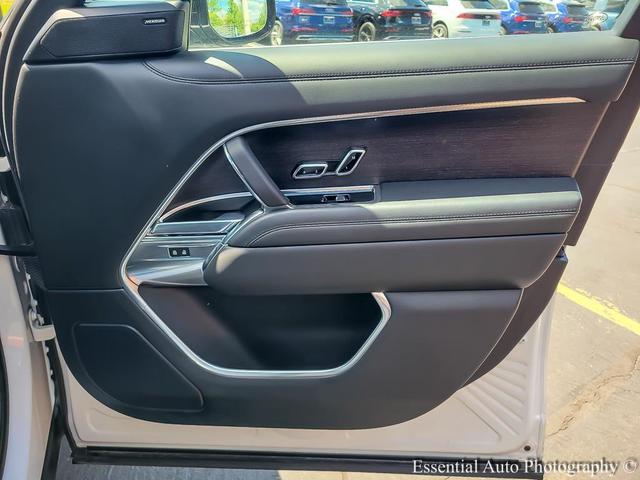 Photo of 2023 Ostuni Pearl White Land Rover Range Rover