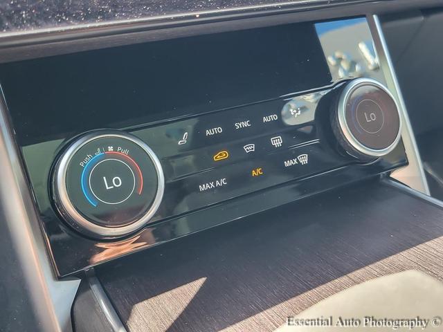 Photo of 2023 Ostuni Pearl White Land Rover Range Rover