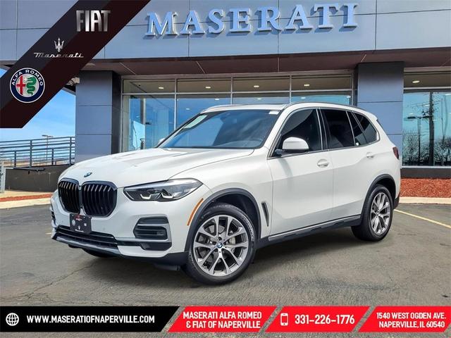 Photo of 2022 Alpine White BMW X5